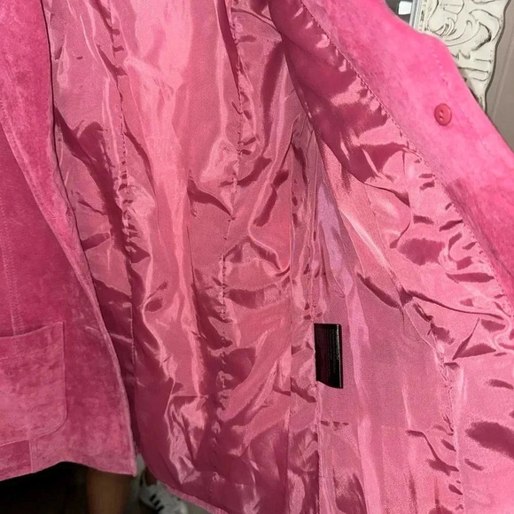 Sorbe • Pink Suede Jacket - Picture 9 of 12